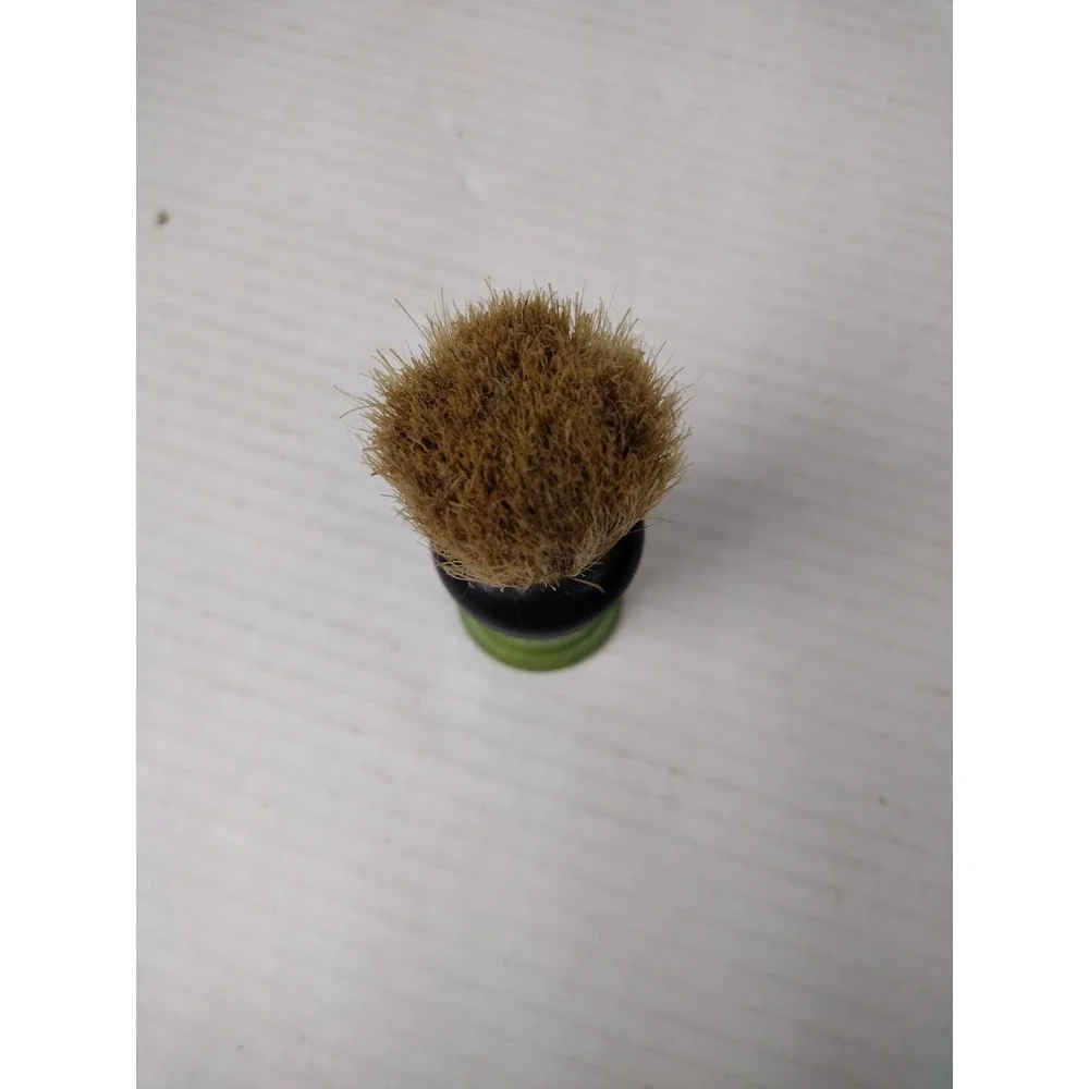 Vintage Ever Ready 200 shaving brush with rubber green Catalan Bakelite handle